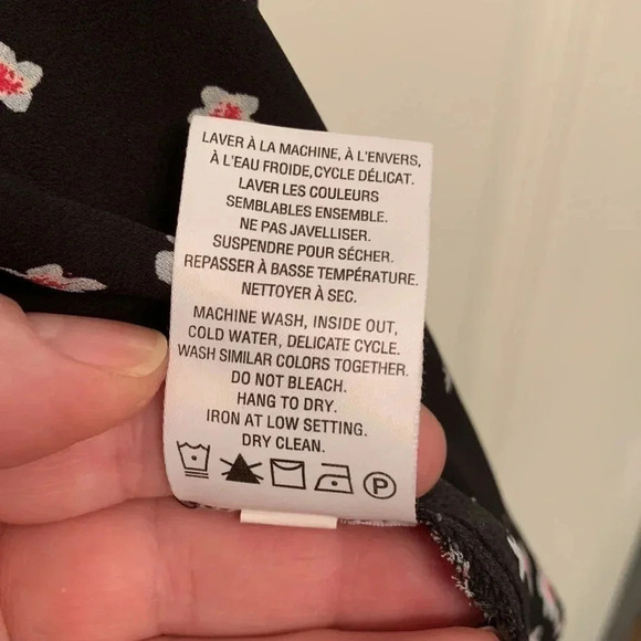 Reitmans Black Floral XS - Picture 7 of 7